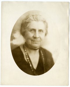 伊达-塔贝尔，约1905-40（明胶银照片）。 作者 杰西·塔伯·比尔斯（Jessie Tarbox Beals）