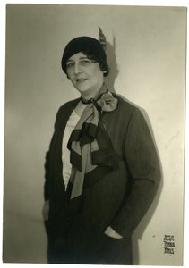 玛丽霍尔德，芝加哥，玛丽的女儿，如果她想要，c.1905-40 作者 杰西·塔伯·比尔斯（Jessie Tarbox Beals）