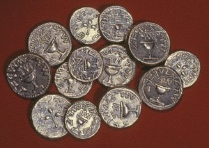 耶路撒冷希律王的一堆舍客勒，公元66  -  70年（银）