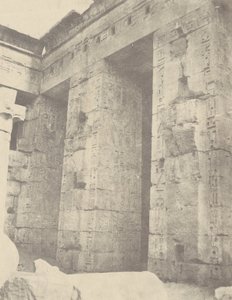 Medinet Habu，拉美西斯宫二世第二法院，东区 作者 约翰·比斯利·格林