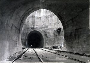 伟大的通风井，基尔斯比隧道，北安普敦郡，1837-38（钢笔和墨水在纸上洗） 作者 约翰·库克·伯恩