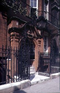 8宫门，建于1873年至1775年 作者 约翰·詹姆斯·史蒂文森