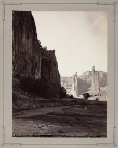亚利桑那州de Chelly河东岔口，1879-1881。 作者 约翰·希勒斯