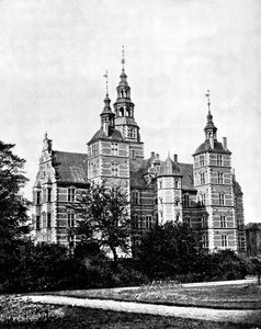罗森堡宫（Rosenborg Palace），丹麦哥本哈根，1893年。 作者 约翰·斯托达德