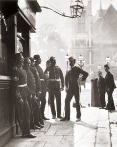 招募警长，来自“伦敦街头生活”，作者：J. Thomson 和 Adolphe Smith 作者 约翰汤姆森