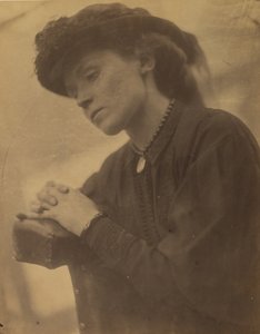 米妮-萨克雷，1865年。 作者 朱莉娅·玛格丽特·卡梅伦