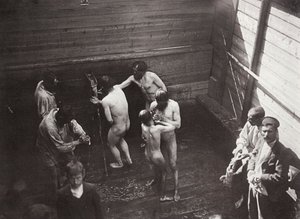 1903年，俄罗斯萨洛夫修道院的神圣泉水