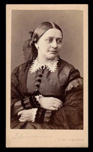 克拉拉·舒曼 (1819-1896) 的肖像，由 Jagemann, Carl von (1819-1883) 绘制。 白蛋白照片