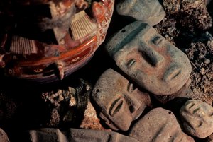 美洲；考古；墨西哥；马约尔神庙；阿兹特克人的大神庙；墓葬；特诺奇蒂特兰......，2010 年（照片） 作者 肯尼思·加勒特
