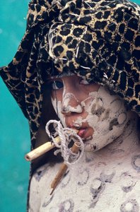 奥尔梅克之谜；与 "虎 "共舞的庞乔舞；特诺西克；墨西哥 作者 肯尼思·加勒特