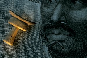 美洲拓荒；唇囊穿刺；背景；库克船长蚀刻的当地人......，2000 年（照片） 作者 肯尼思·加勒特