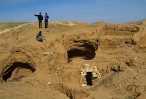 希克米姆，约公元前 4200 年，带地下储藏室的铜器时代村庄，以色列 作者 肯尼思·加勒特