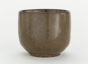 茶碗，釜山，Kyongsang Namdo省，朝鲜时期（陶瓷） 作者 韩国学校