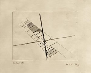 相交的对角线 作者 拉斯洛·莫霍利·纳吉（Laszlo Moholy Nagy）
