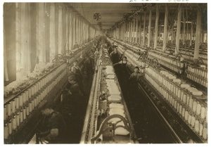 1912年在康涅狄格州康沃尔磨坊，马萨诸塞州福尔摩尔工作的儿童 作者 刘易斯·威克斯·海恩