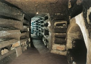 Gallery with Loculus Tombs (photo) 作者 未知未知