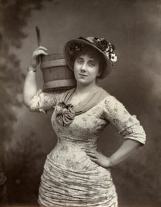 列奥诺拉·布拉汉姆（Leonora Braham），英国歌剧歌手和女演员，1882年。