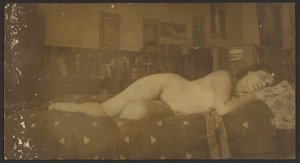 [女性裸体]