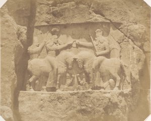纳克西-鲁斯塔姆的浮雕，1858年。 作者 路易吉·佩斯