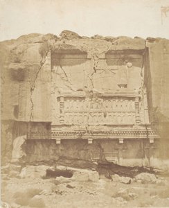 波斯波利斯的岩石上的坟墓，1858年。 作者 路易吉·佩斯