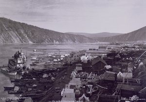 春天的道森市 作者 MH克雷格