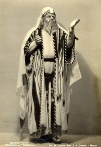 1925年威尔第《纳布科》中塔克雷迪-帕塞罗饰演扎卡里亚。 作者 M.科穆齐