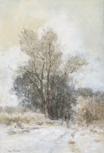 森林边缘雪地上的徒步旅行者 作者 玛丽亚·比尔德斯·范博斯