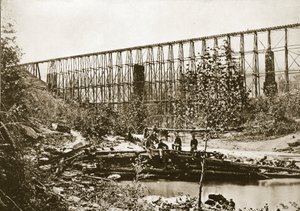 落水桥，纳什维尔和查塔努加铁路，1861-65 作者 马修·布雷迪