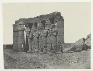 古尔纳，奥西曼迪亚斯拉美塞姆西姆墓的样式，底比斯，184951。 作者 Maxime Du Camp
