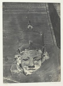 伊布桑布尔，努比亚Spéos De Phrè的西部巨像，184951年，1852年印刷。 作者 马克西姆·杜营