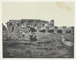 卡纳克宫，Hypostyle大厅的南部入口，底比斯，184951，1852年印刷。 作者 马克西姆·杜营