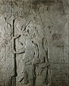 玛雅艺术：面板 n。 1 来自 El Cayo 的玛雅遗址（600 至 800 年），代表一个字符，周围环绕着象形文字，参考天文计算。 私人收藏 作者 玛雅玛雅人