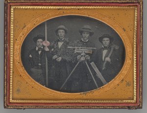 无标题的测量员群像，1855年。 作者 麦克唐纳公司
