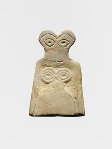 中乌鲁克眼睛神像，约公元前3700-3500年（石膏石膏）。 作者 美索不达米亚学校