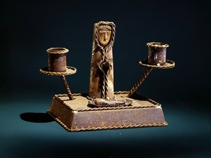 蜡烛台与耶稣（金属）的形象（详情请见229282） 作者 墨西哥学校