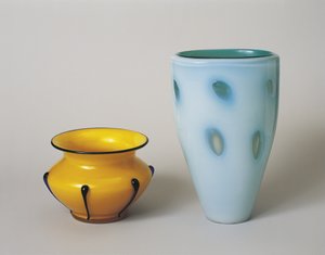 两个花瓶特写，奥地利波希米亚 作者 迈克尔·鲍沃尔尼