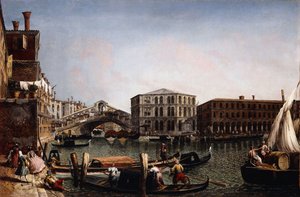 威尼斯的里亚托桥（Rialto Bridge）和前景中的Fondaco dei Tedeschi