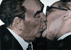 博爱之吻（布面油画） 作者 米哈伊尔·亚历山德罗维奇·弗鲁贝尔