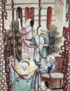 从一个花瓶描绘男人染丝（陶瓷）的细节 作者 明代中文学校