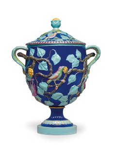 十九世纪中叶英语Majolica两把花瓶和盖子（陶瓷） 作者 Mintons Ltd（代理）