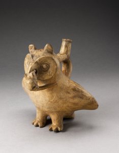 猫头鹰吃老鼠的嘴形容器，公元前100年-公元500年