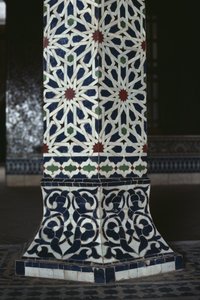 Thamiel glaoui的Kasbah，zellij瓷砖，细节（陶瓷）