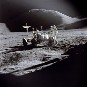 阿波罗15号--美国宇航局，1971年。 作者 NASA图片
