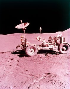 第一个月球巡回飞行器，阿波罗15号，1971年7月。 作者 NASA图片