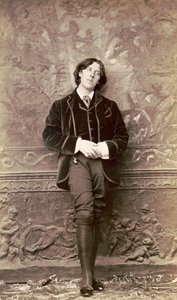 奥斯卡·王尔德，1880 年代初（照片）