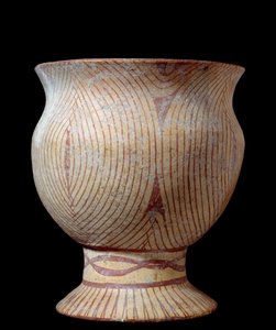 新石器时代：陶瓷花瓶。 来自泰国。 公元前 4630 年。 Sun 0,23x0,2 m 巴黎，吉美博物馆，亚洲人国家艺术博物馆