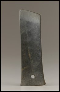收割刀（胡），齐家文化，公元前2500年至2000年（玉）