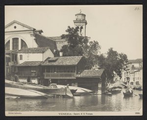 威尼斯 Squero di San Trovaso 上的贡多拉车间景观
威尼斯 - Squero di S. Trovaso（物体上的标题）