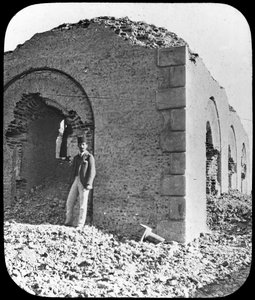 苏丹Omdurman的Mahdis墓遗址，大约1898年