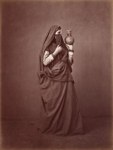 埃及妇女肖像》，约 1870 年（照片1870 年（照片） 作者 奥托·肖夫特